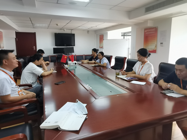 陜西鑫安安防職工讀書會，學(xué)習(xí)稻盛和夫《心》