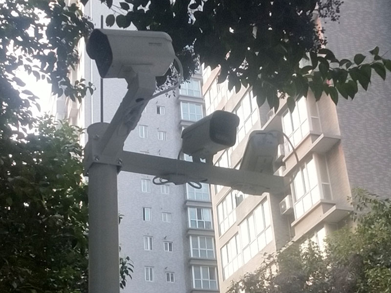 百花家園小區(qū)視頻監(jiān)控系統(tǒng)，選擇鑫安安防更心安